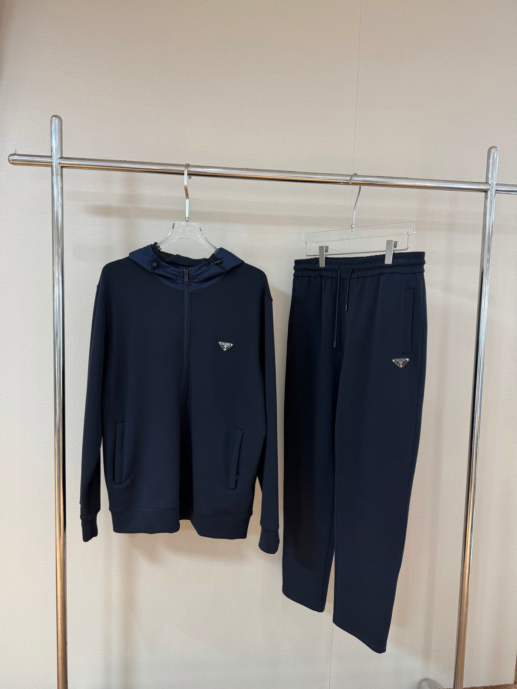 Outfit Prada