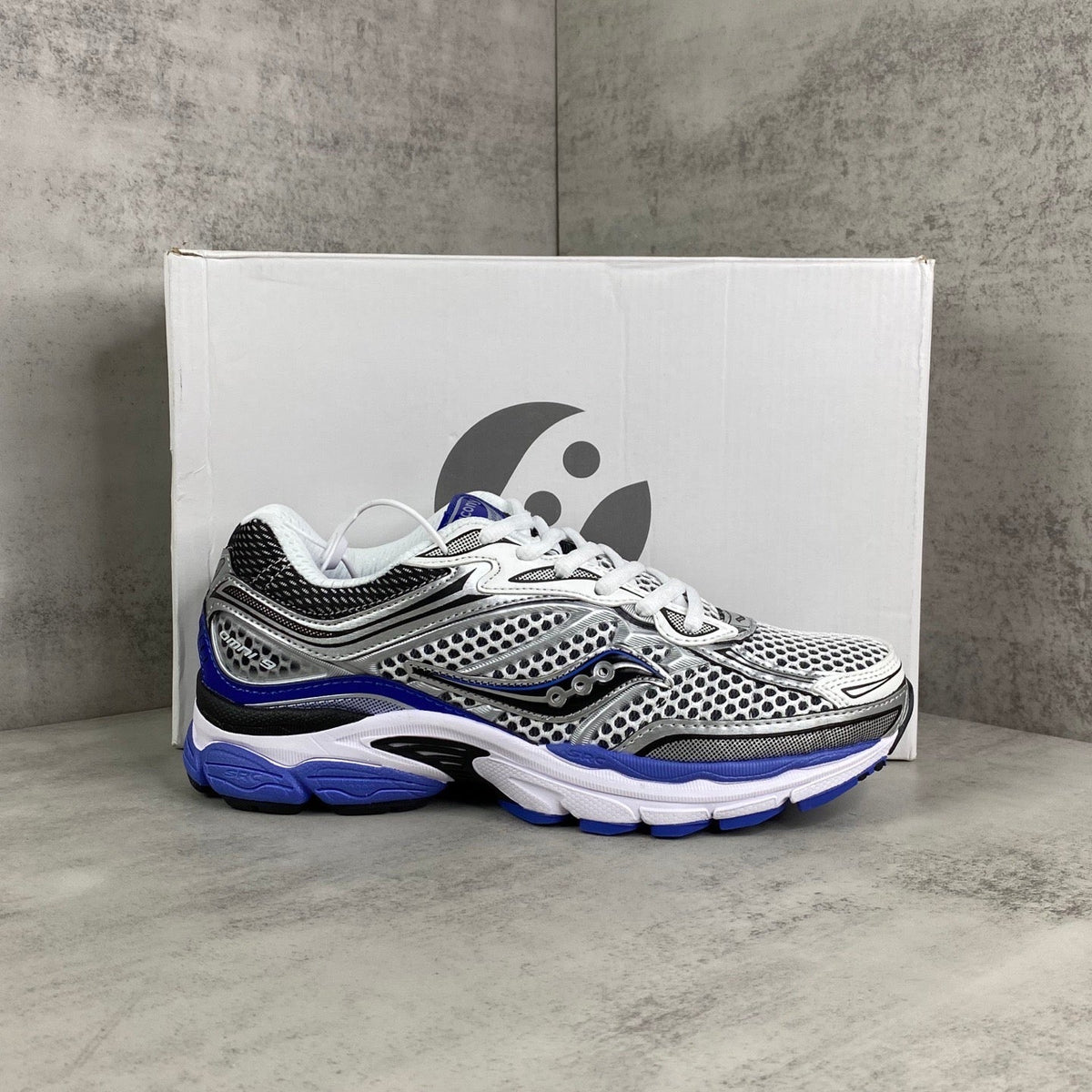 Saucony Omni 9