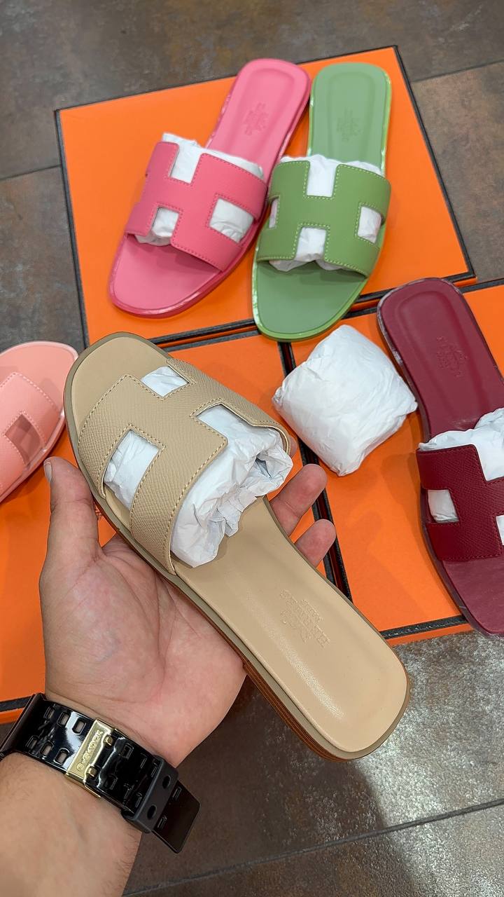 Claquettes hermès femme