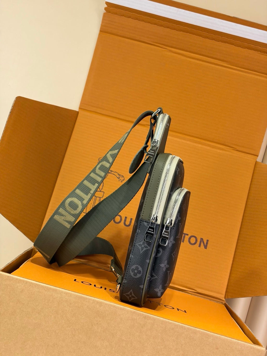 Sac louis Vuitton Avenue Slingbag PM