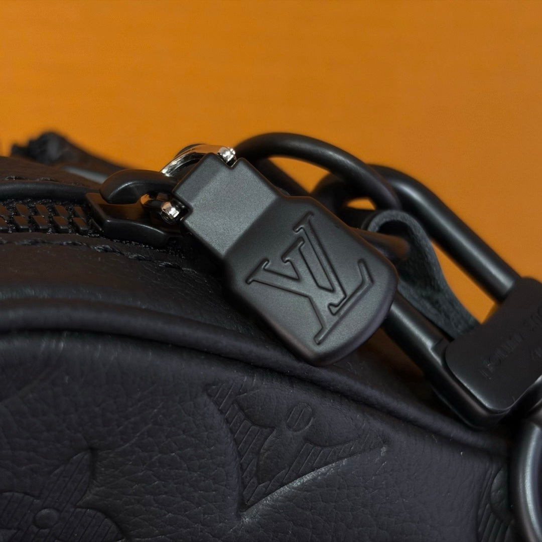 Sac  Louis Vuitton Trio Messenger