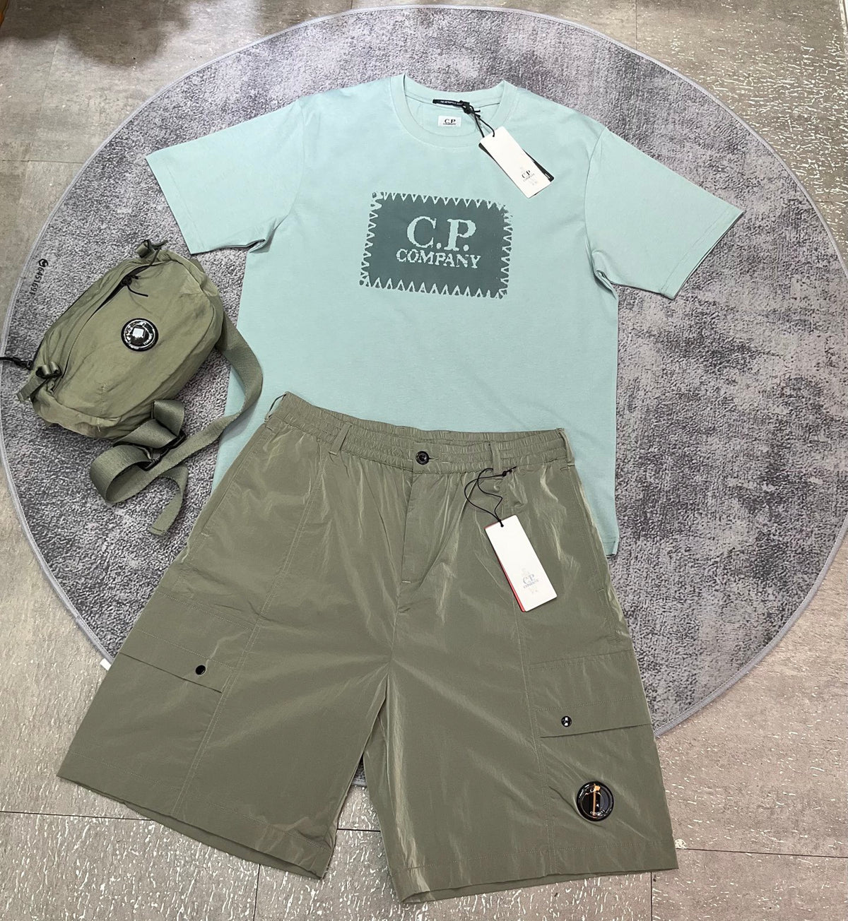 Outfit CP COMPANY 👜