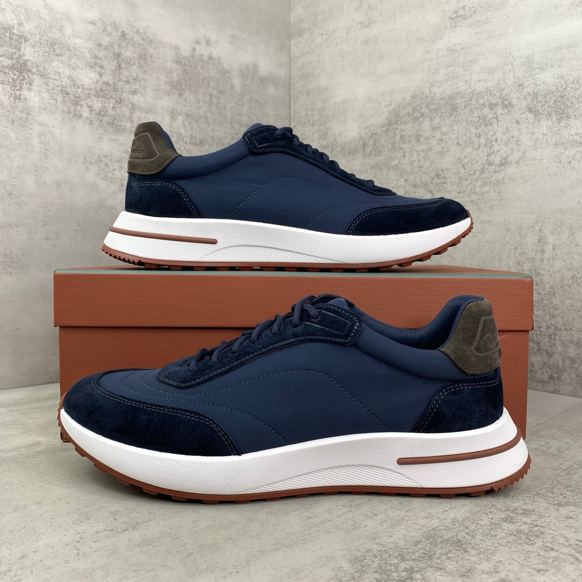 Loro Piana Week End Walk