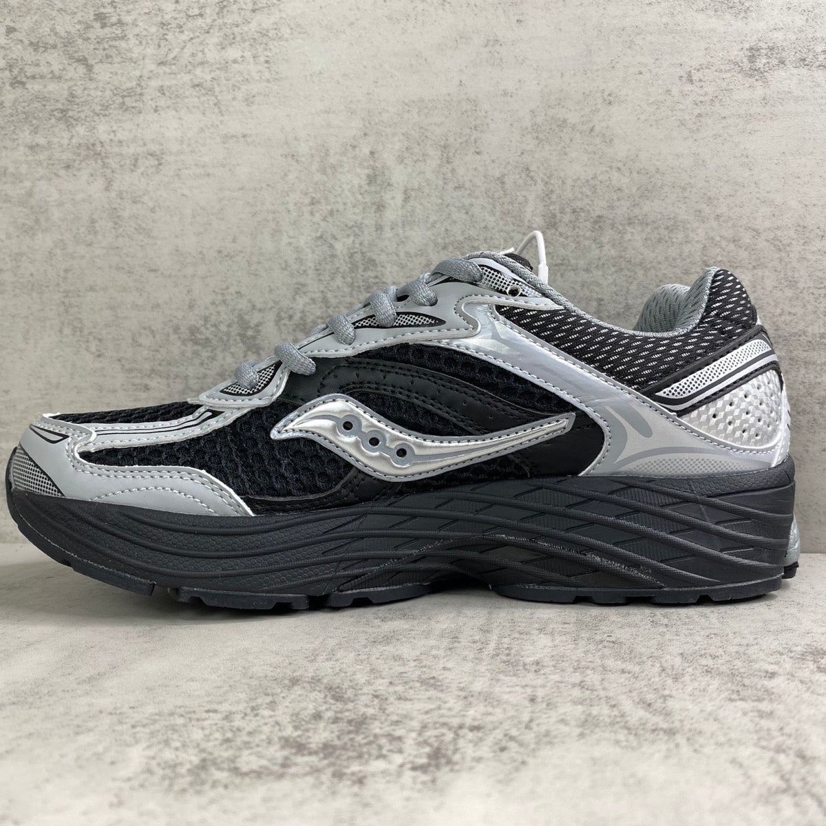 Saucony Omni 9