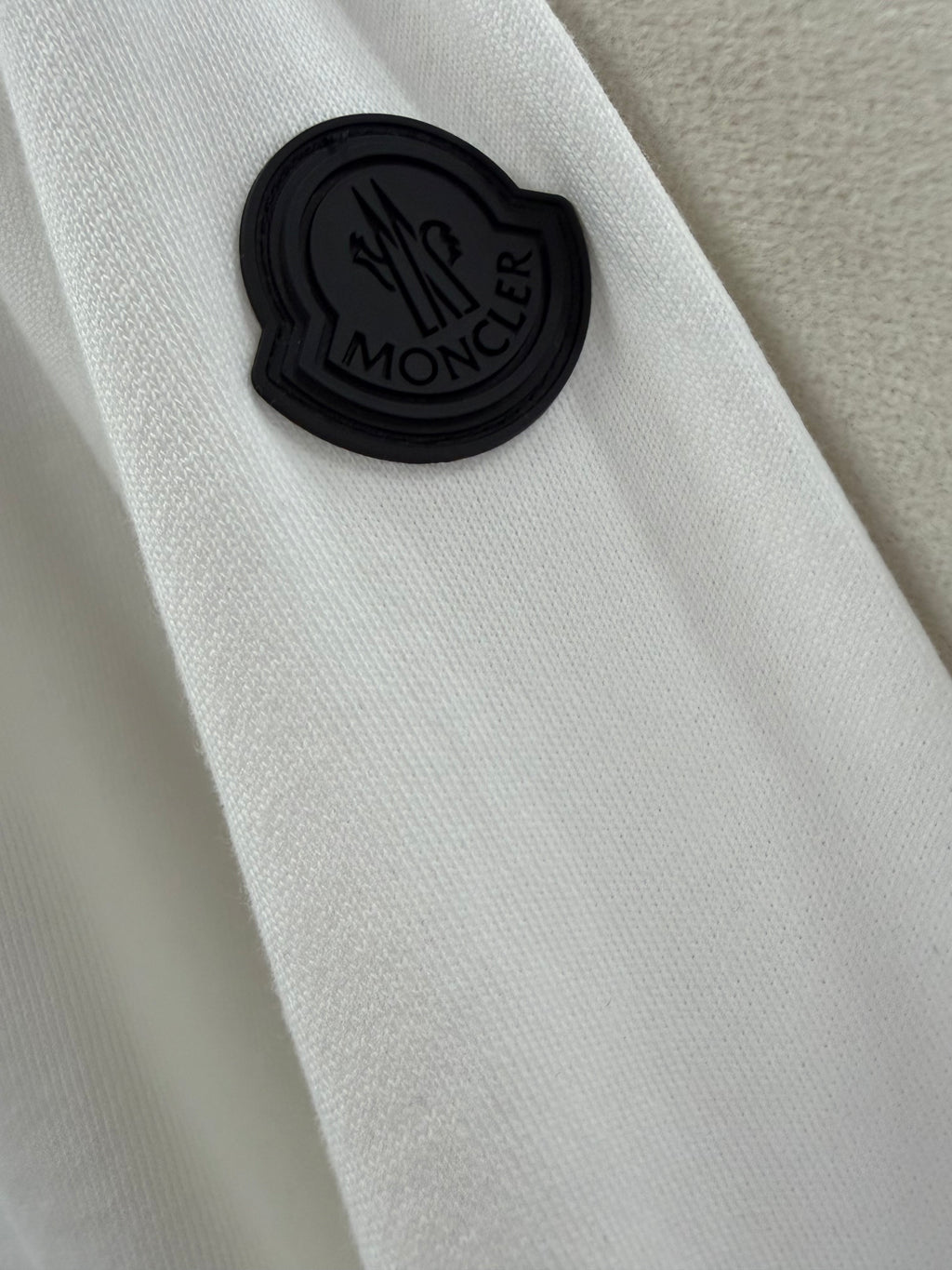Pull Moncler