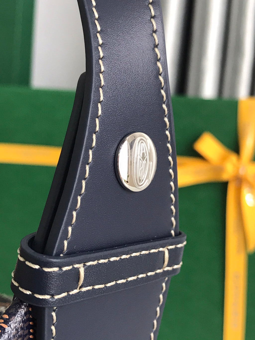 Sac Goyard Bowling
