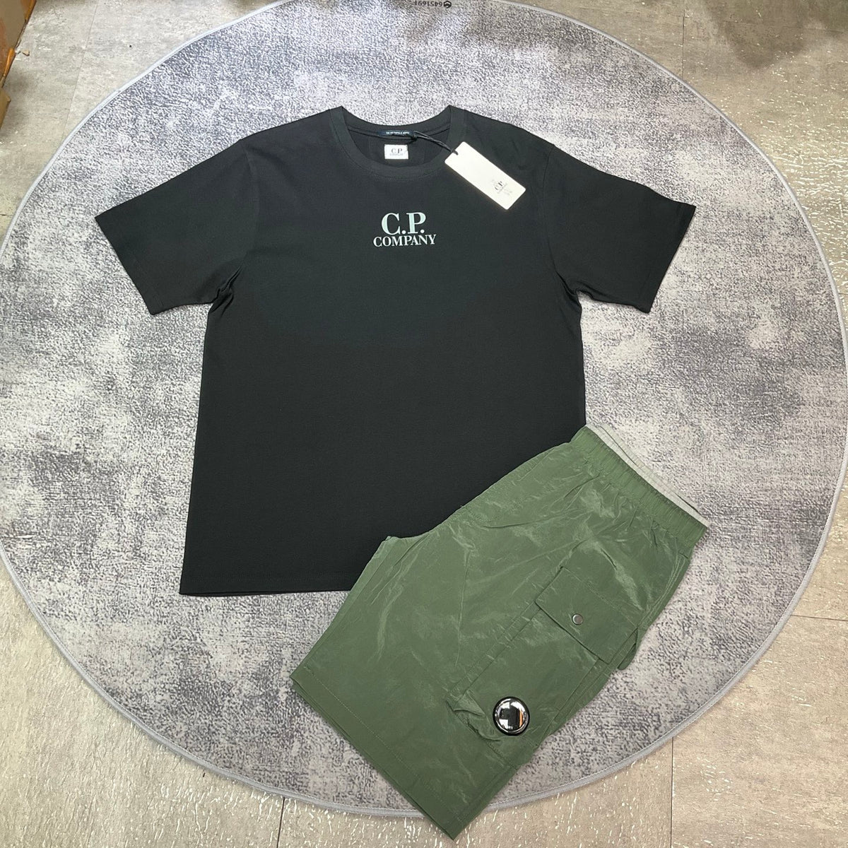 Outfit CP COMPANY