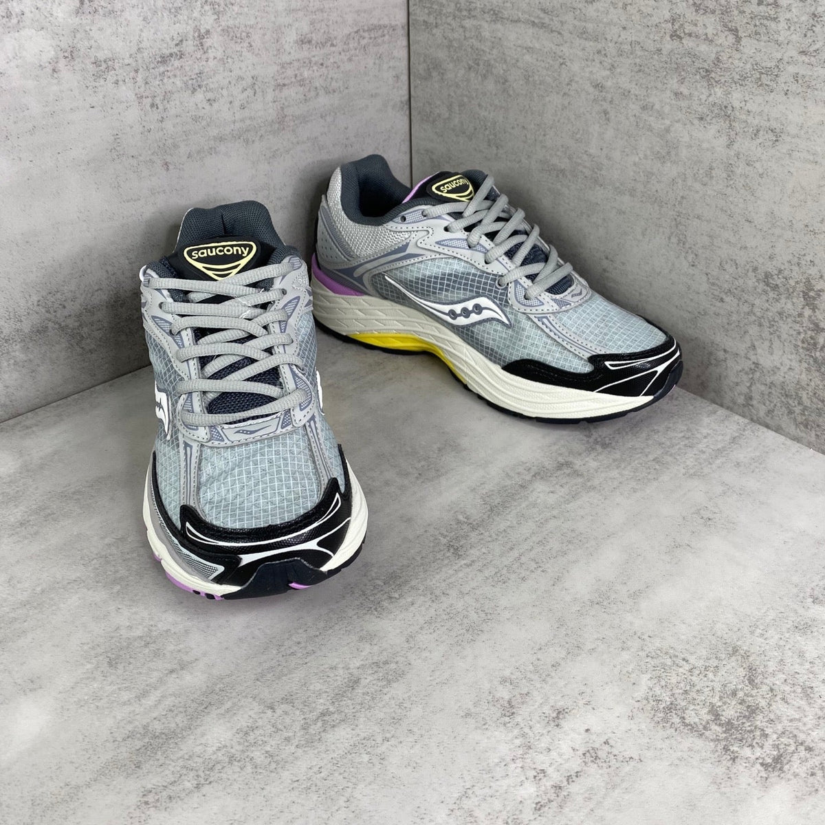 Saucony Omni 9