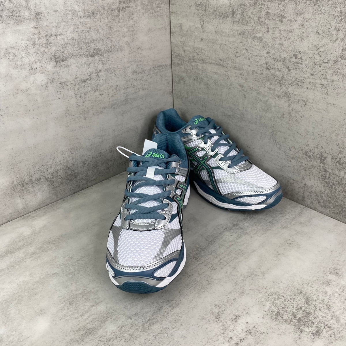 ASICS Gel-Cumulus 16