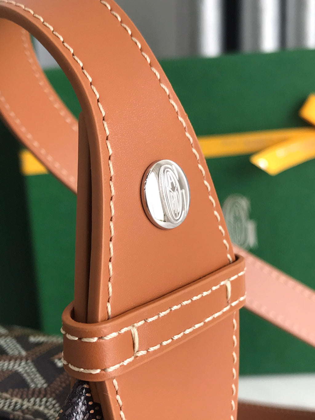 Sac Goyard Bowling