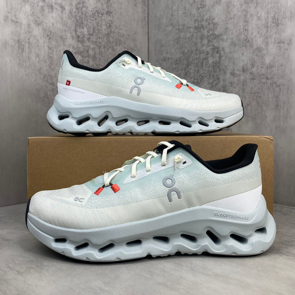 On Cloud X Loewe
