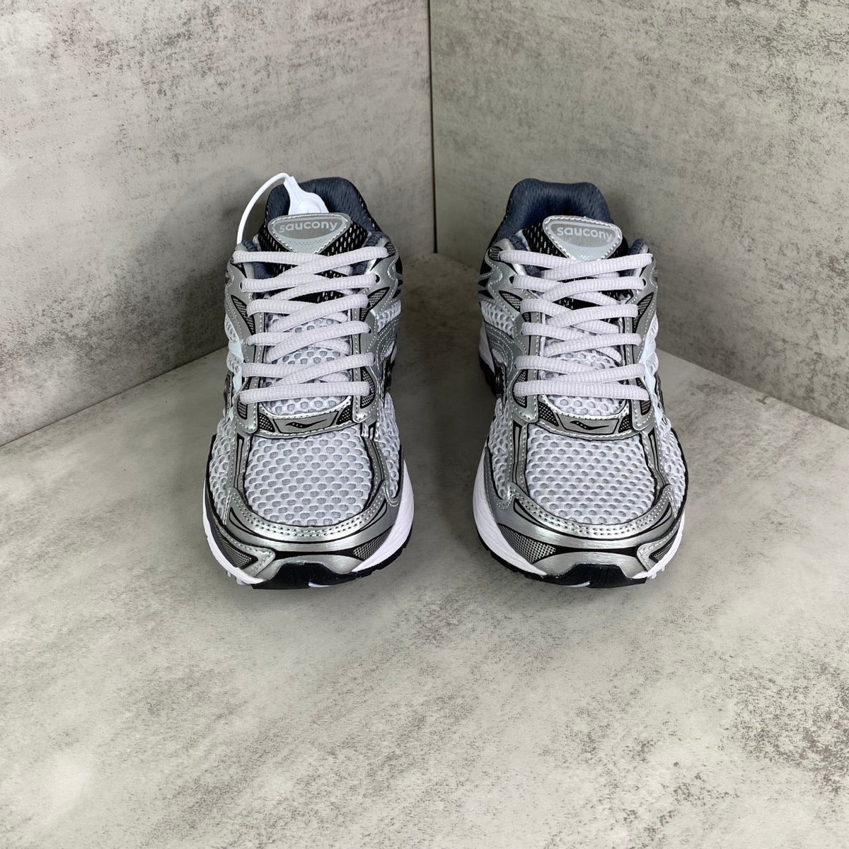Saucony Omni 9
