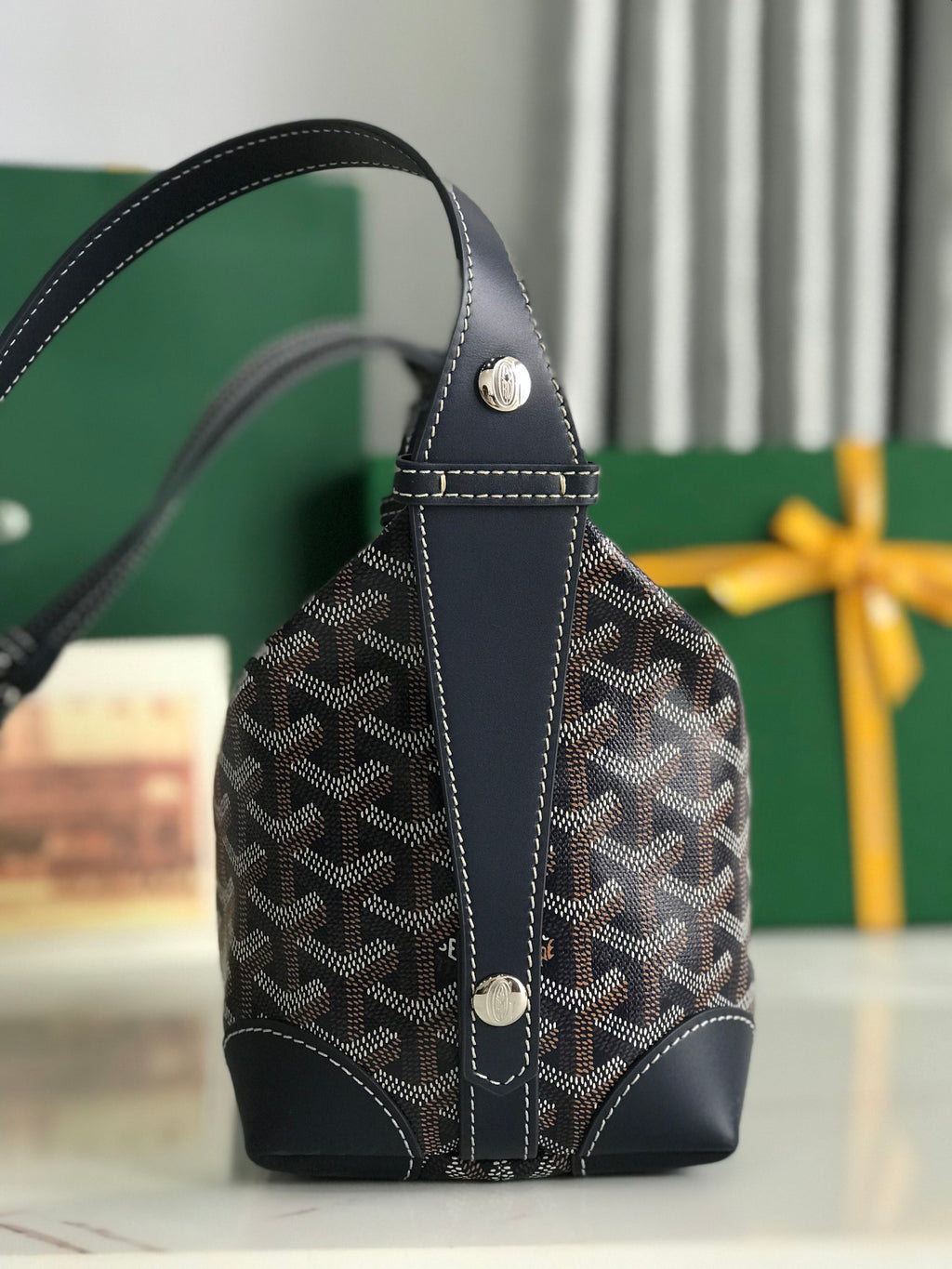 Sac Goyard Bowling
