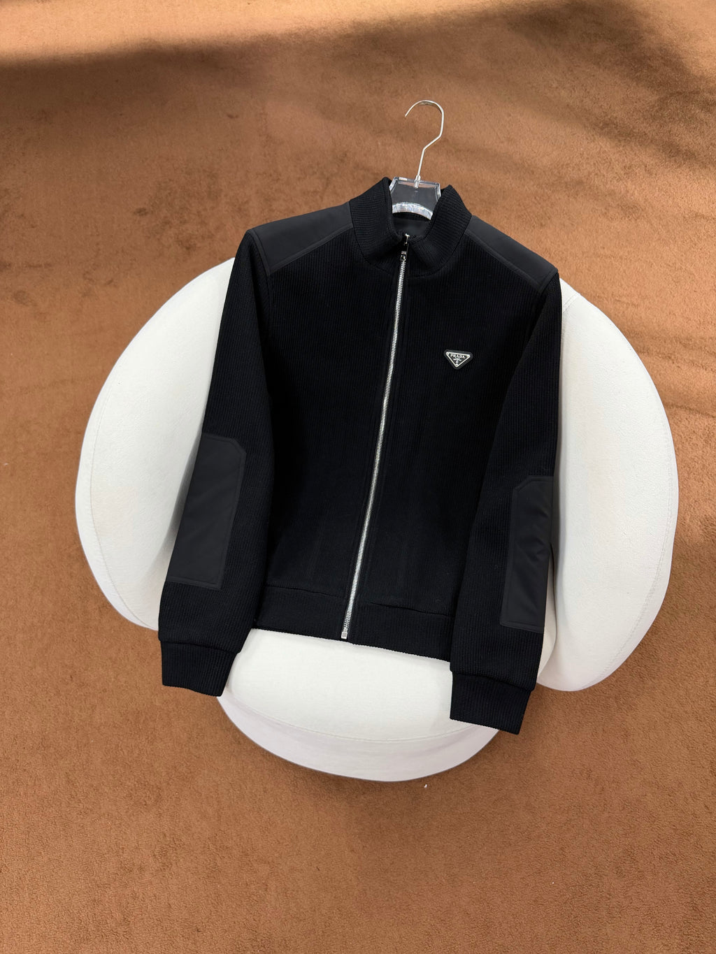 Pull Prada