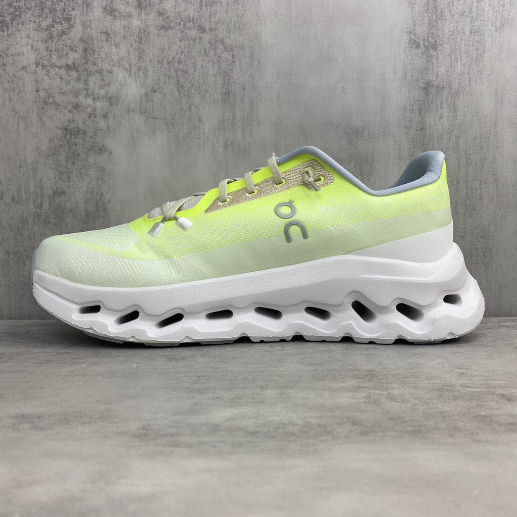 On Cloud X Loewe