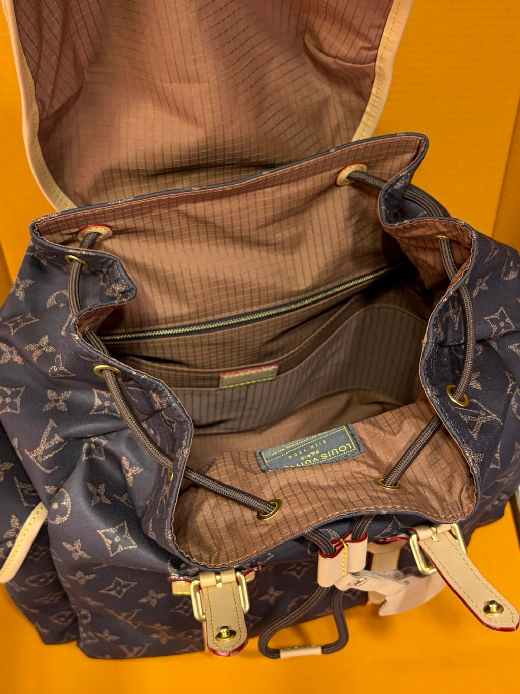 sac à dos Louis Vuitton