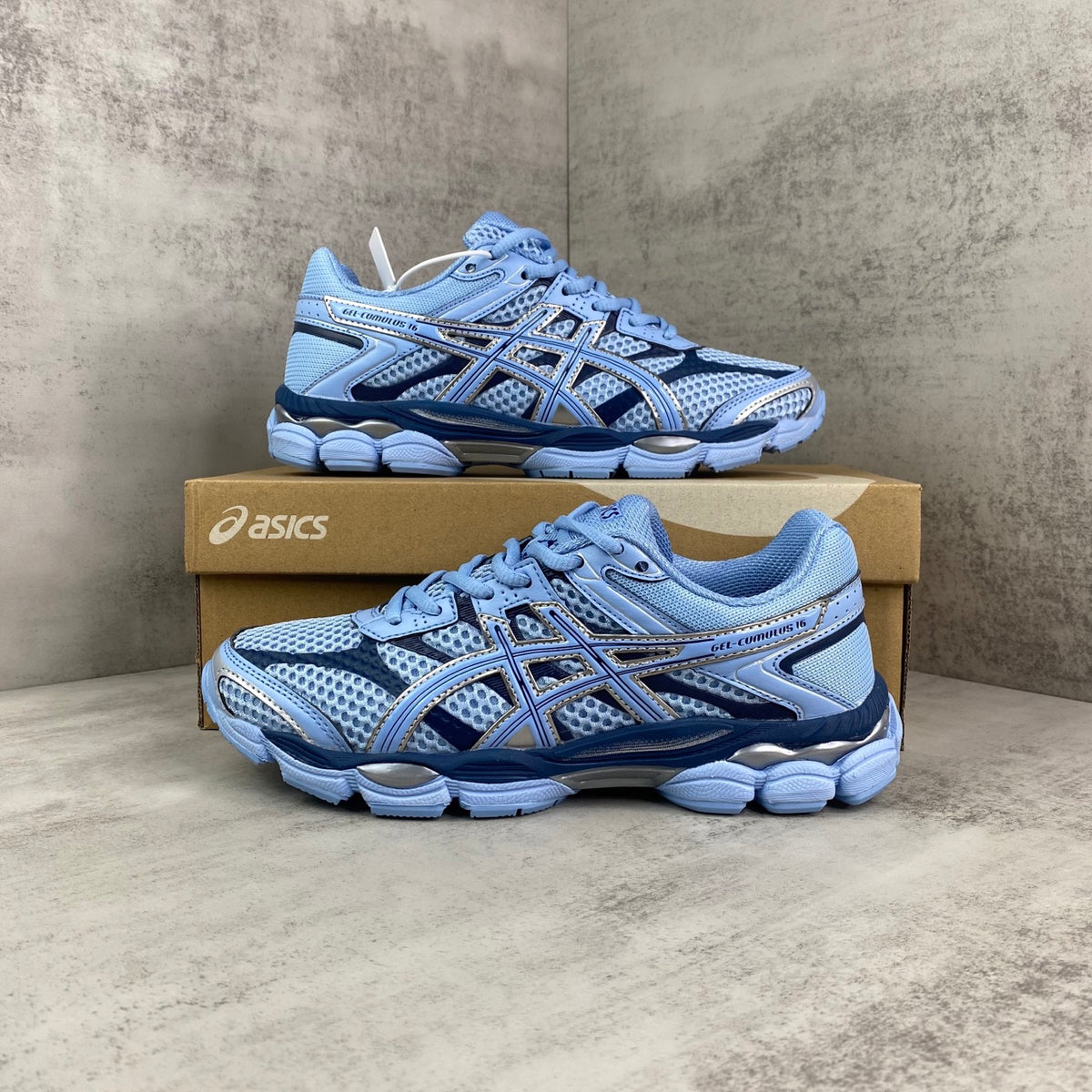 ASICS Gel-Cumulus 16