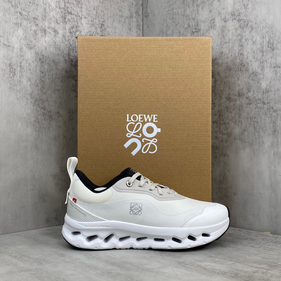 On Cloud X Loewe
