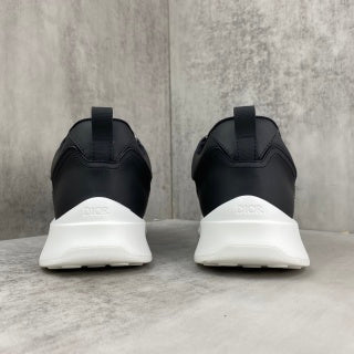 Dior b25