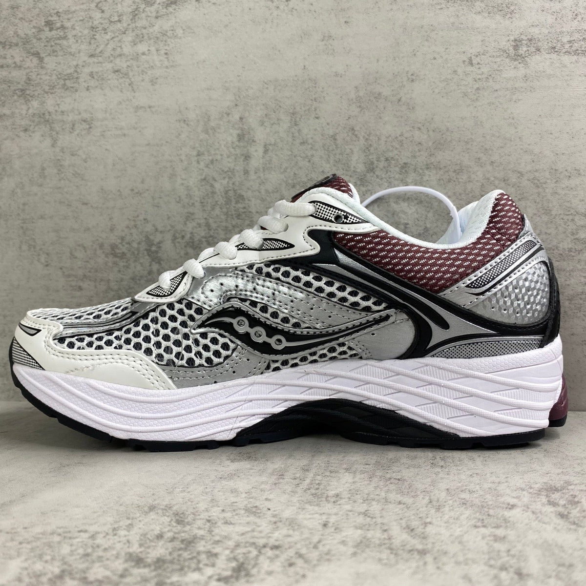 Saucony Omni 9