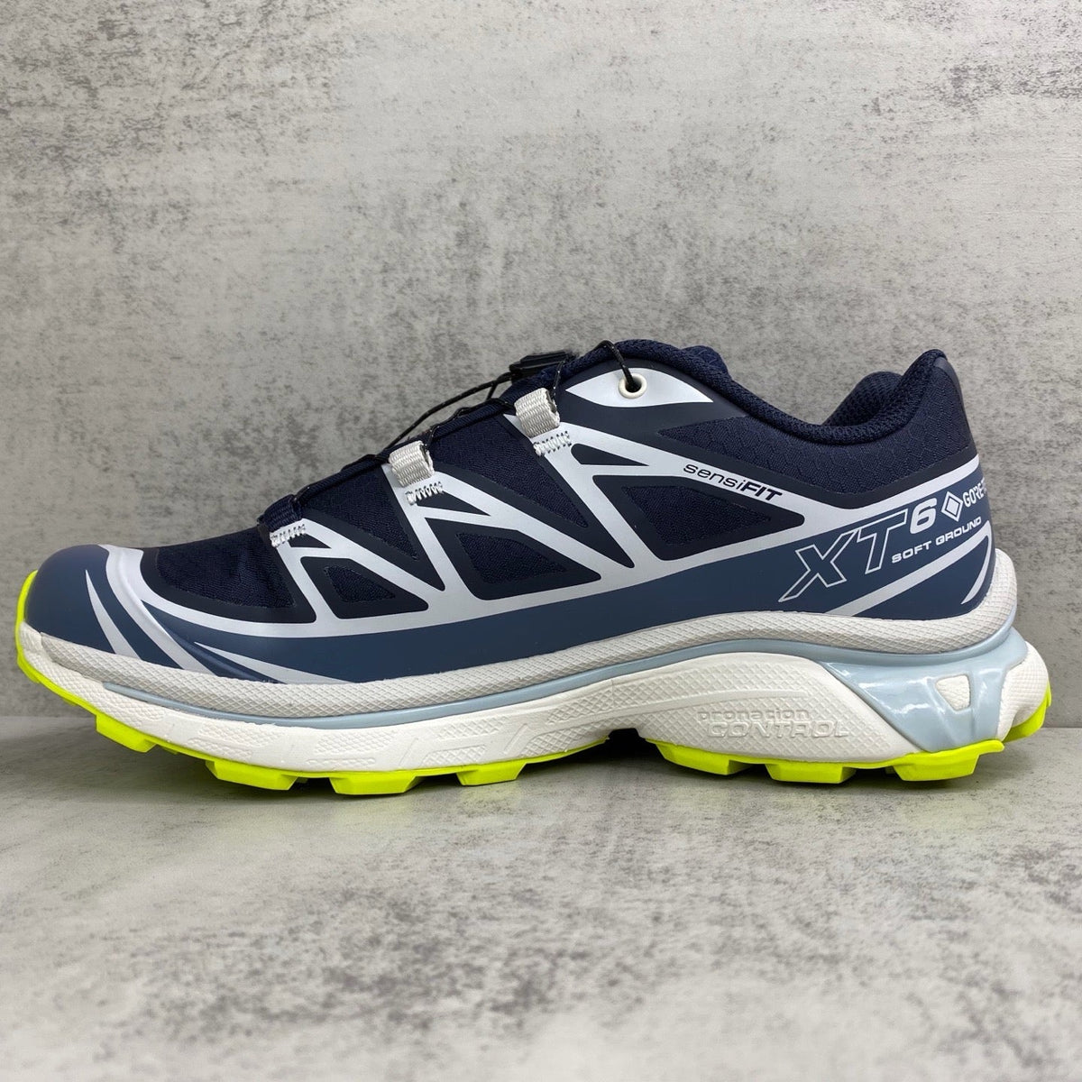 Salomon XT4