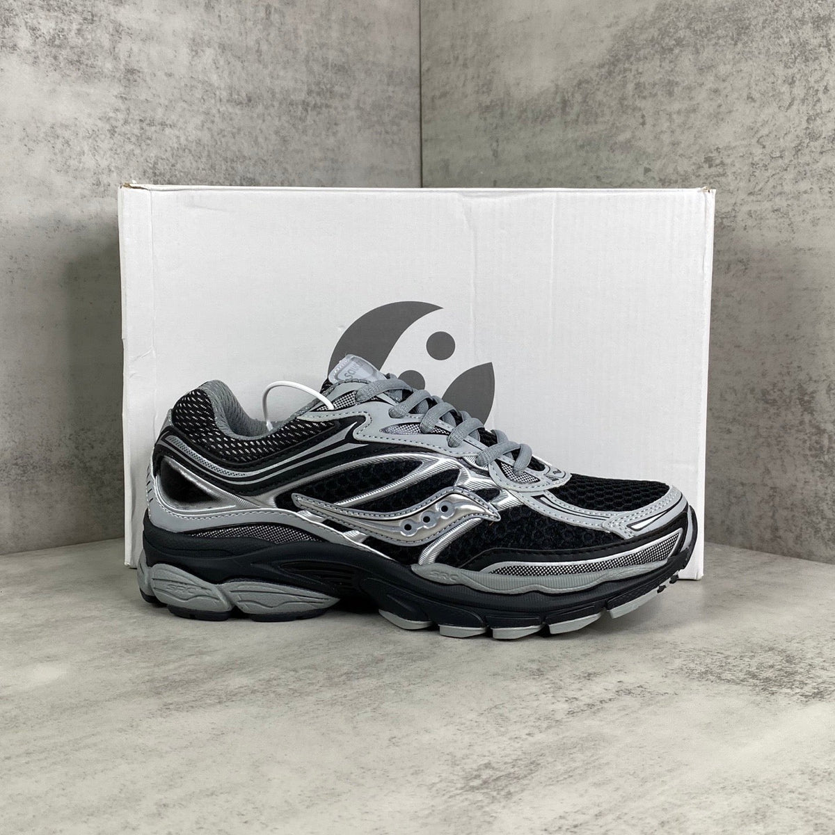 Saucony Omni 9