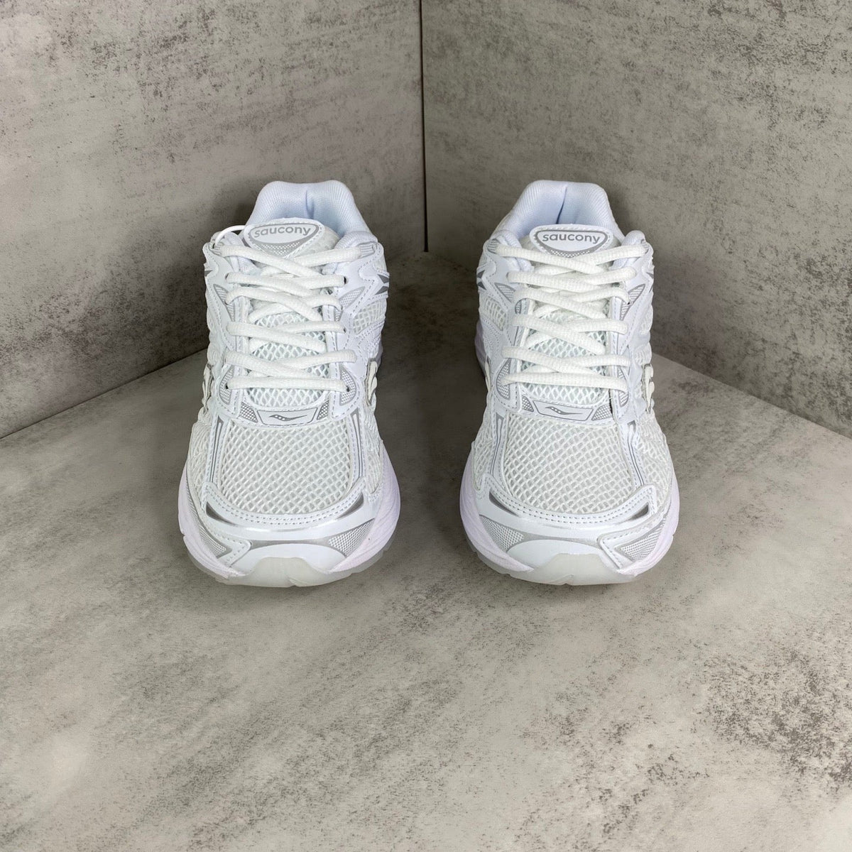 Saucony Omni 9