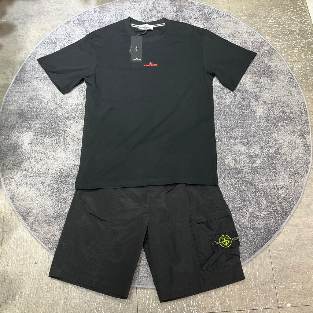 Outfit STONE ISLAND