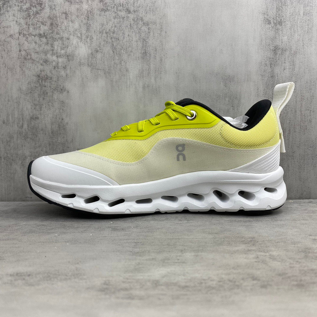 On Cloud X Loewe