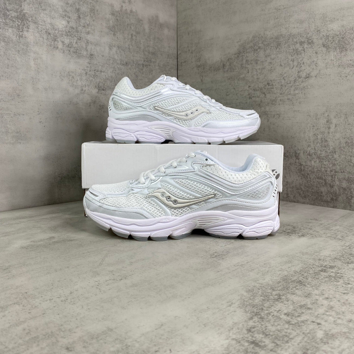 Saucony Omni 9