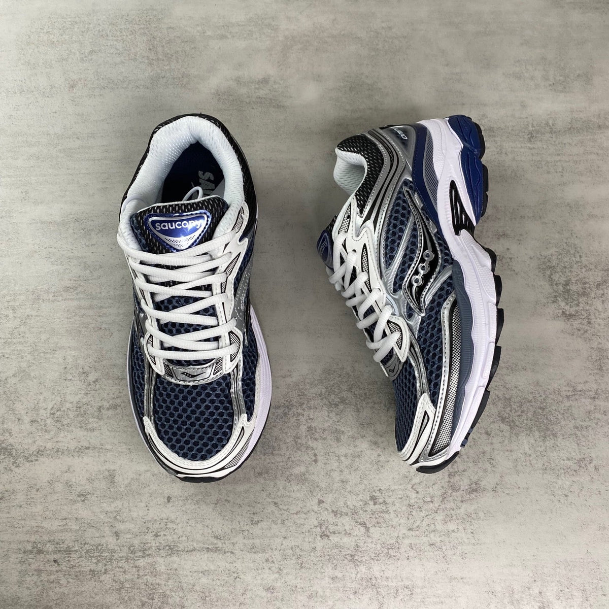 Saucony Omni 9