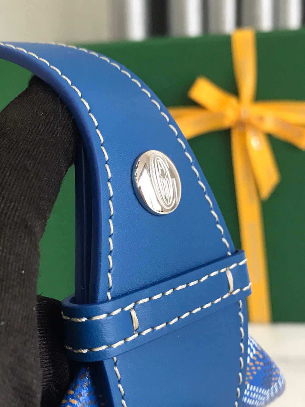 Sac Goyard Bowling