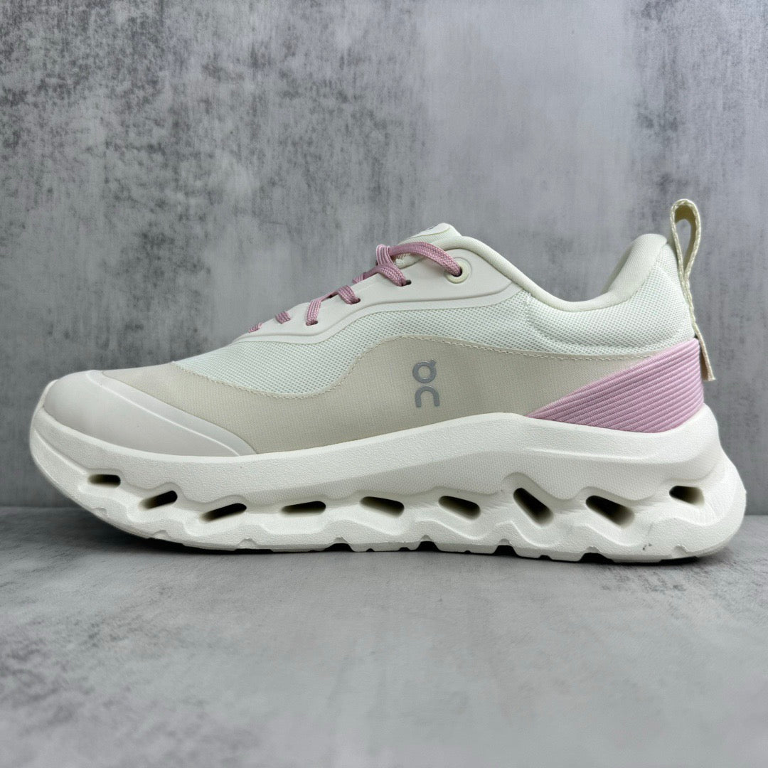 On Cloud X Loewe