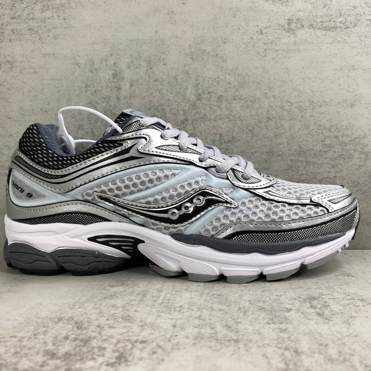 Saucony Omni 9