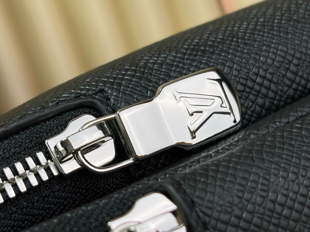 Sac louis Vuitton Avenue Slingbag PM