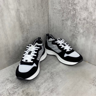Dior b25