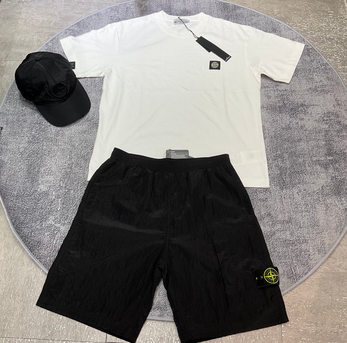 Outfit STONE ISLAND 🧢