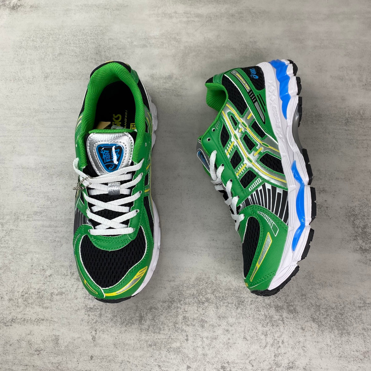 ASICS Gel-Kayano 12.1