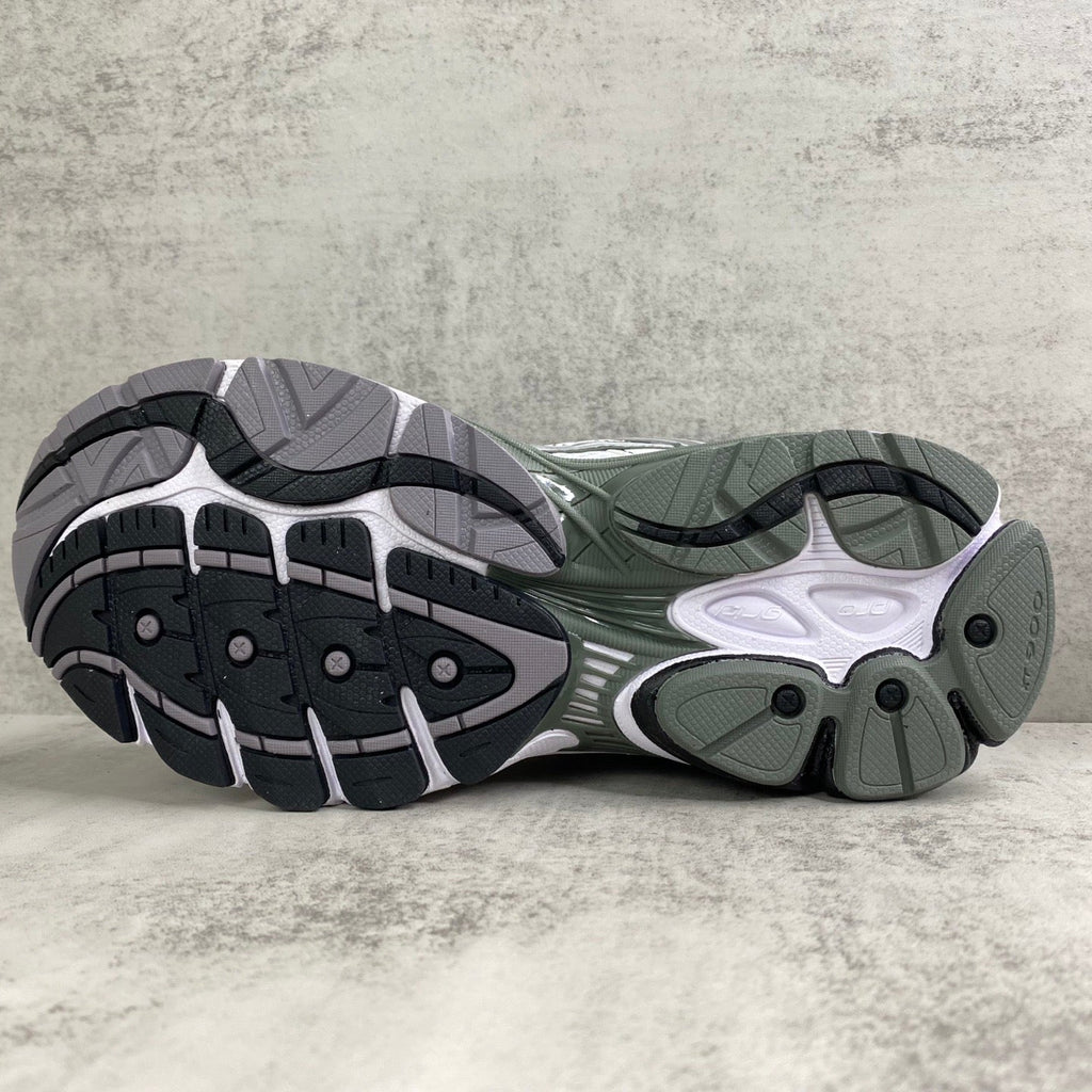 Saucony Omni 9