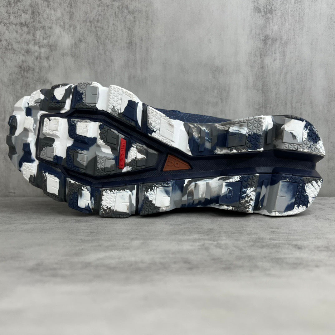 On Cloud 6 X Loewe