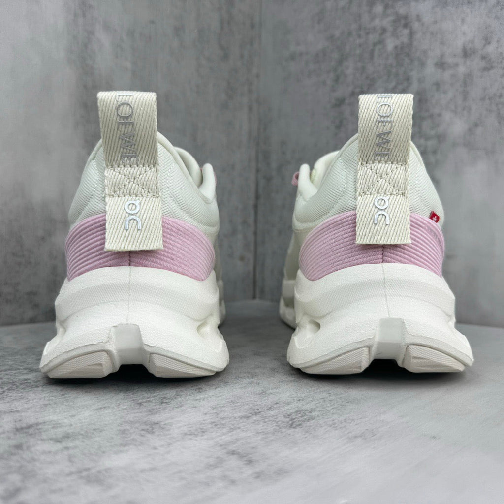 On Cloud X Loewe