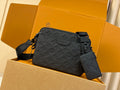 Sac  Louis Vuitton Trio Messenger
