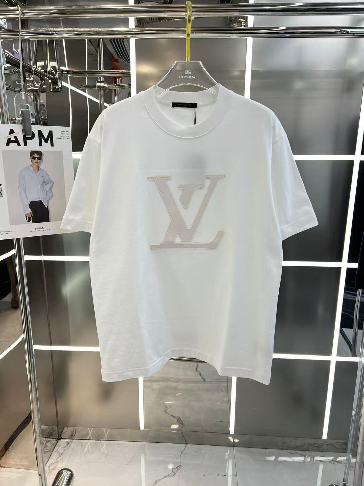 T Shirt LV