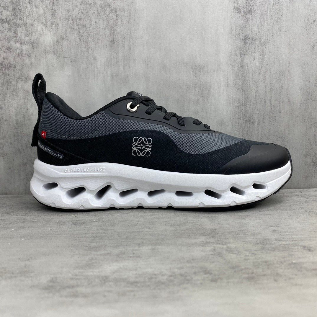 On Cloud X Loewe