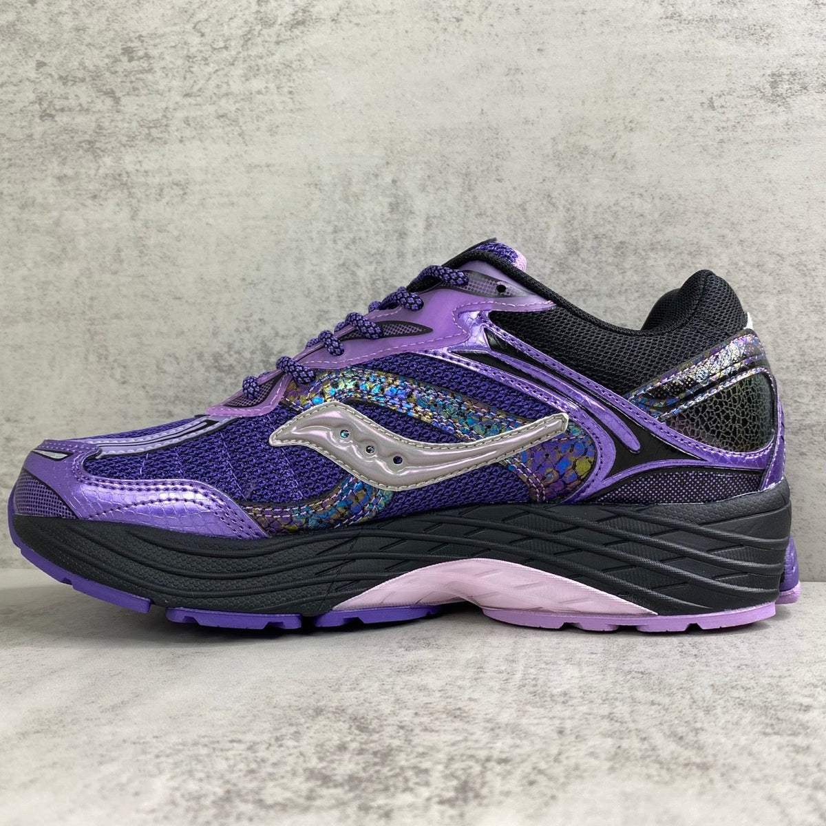 Saucony Omni 9