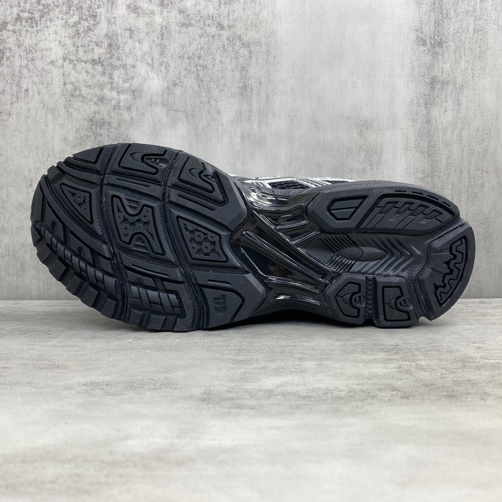 ASICS GEL-KAYANO 14