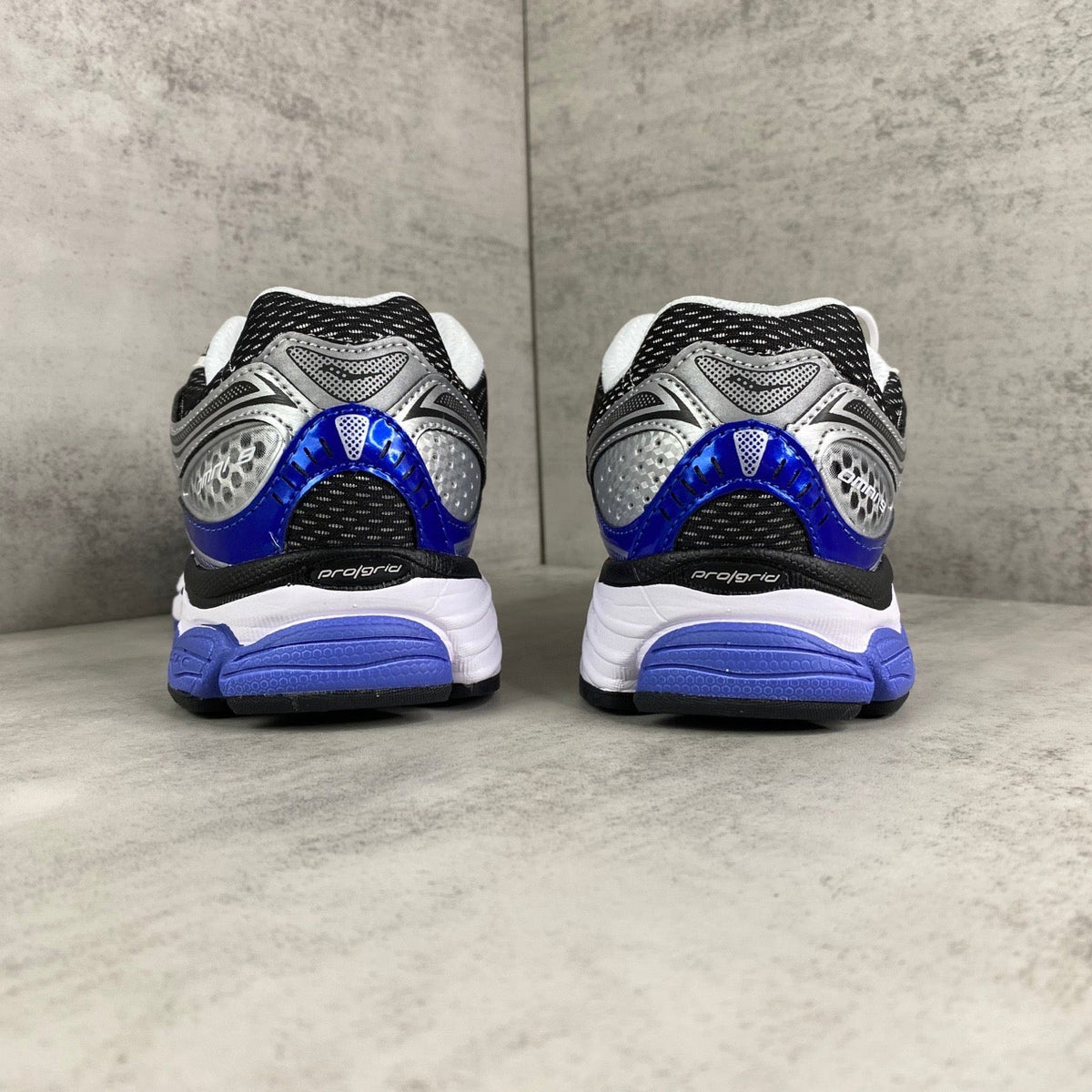 Saucony Omni 9