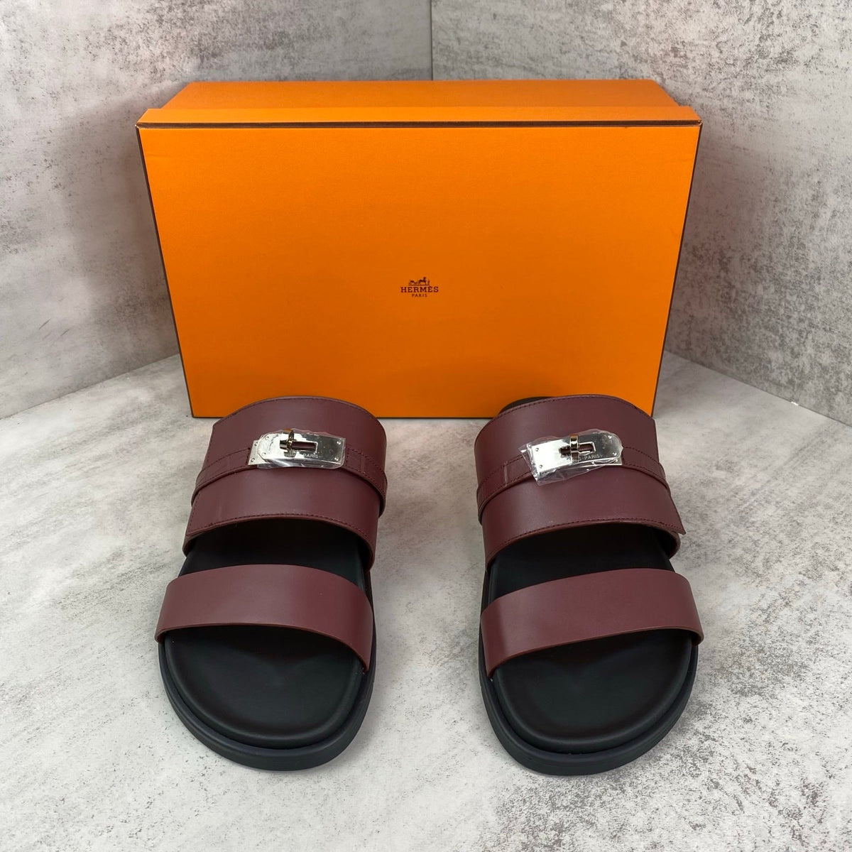 Claquettes Hermes