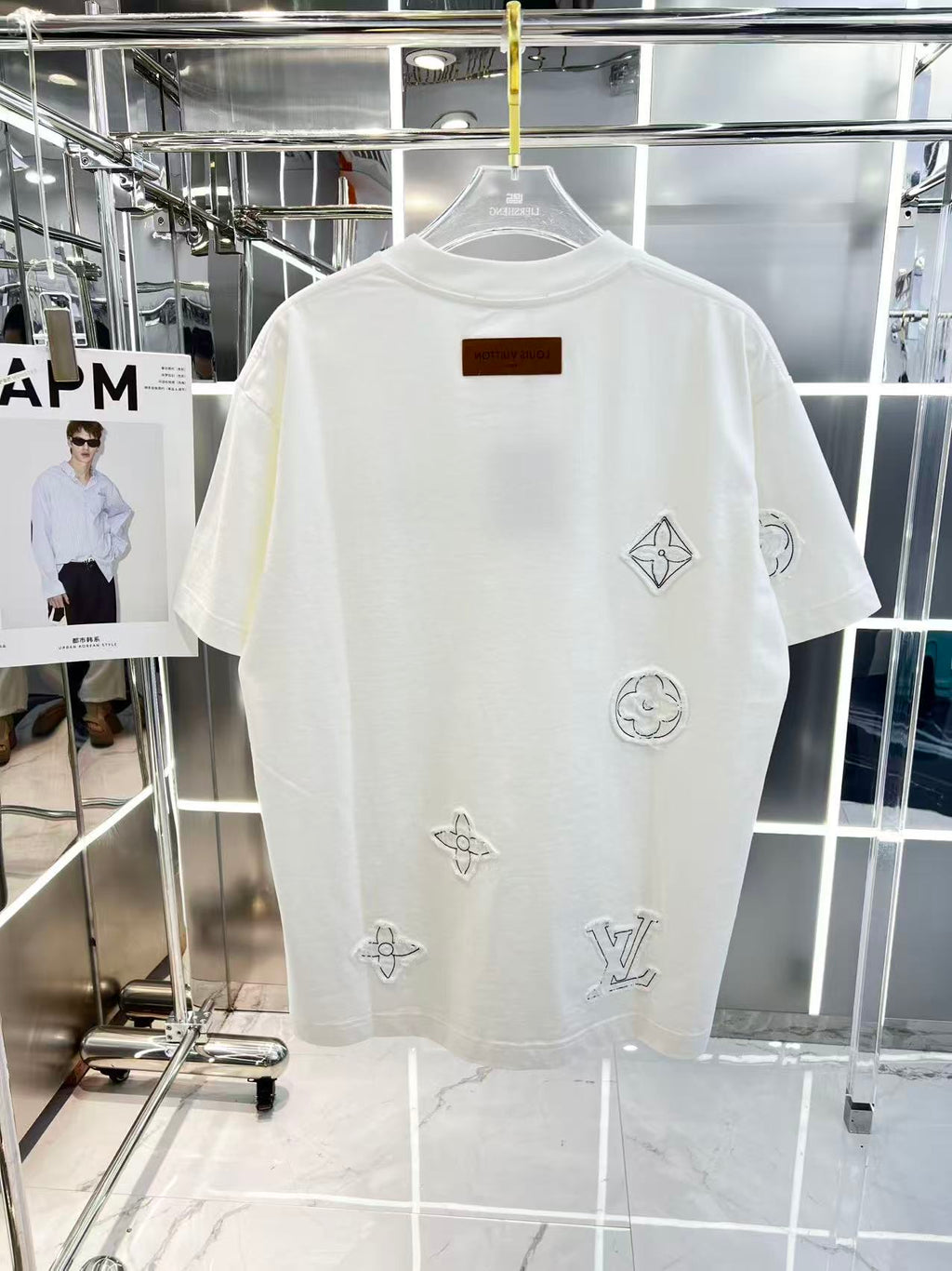 T Shirt LV
