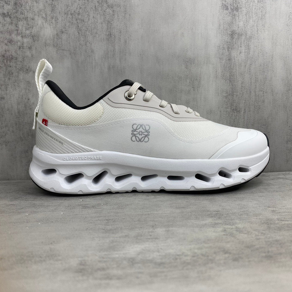 On Cloud X Loewe